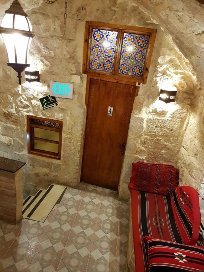 Citadel Youth Hostel Yerusalem Bagian luar foto